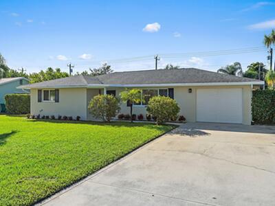 372 Franklin Road, Tequesta, FL 33469