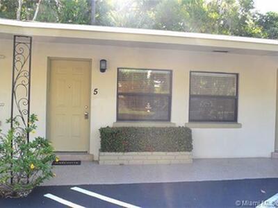 555 Banyan Tree Lane, Delray Beach, FL 33483