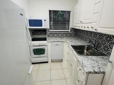 555 Banyan Tree Lane, Delray Beach, FL 33483