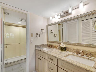 318 Oak Harbour Drive, Juno Beach, FL 33408