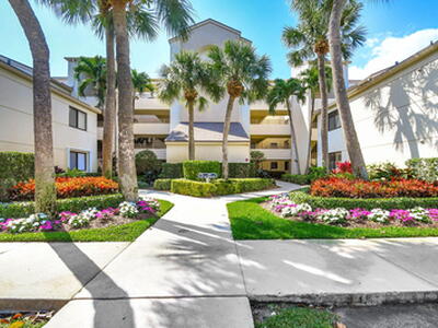 318 Oak Harbour Drive, Juno Beach, FL 33408