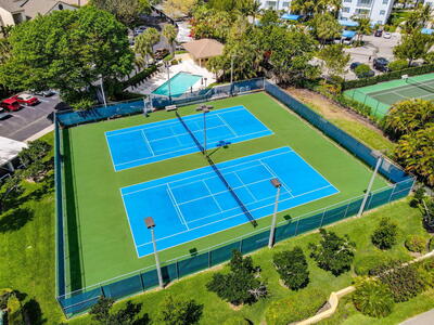 318 Oak Harbour Drive, Juno Beach, FL 33408