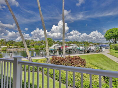 318 Oak Harbour Drive, Juno Beach, FL 33408