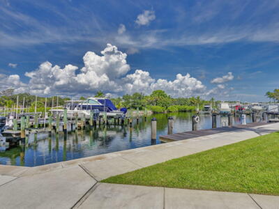 318 Oak Harbour Drive, Juno Beach, FL 33408