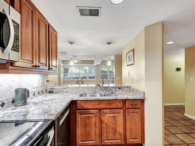 318 Oak Harbour Drive, Juno Beach, FL 33408