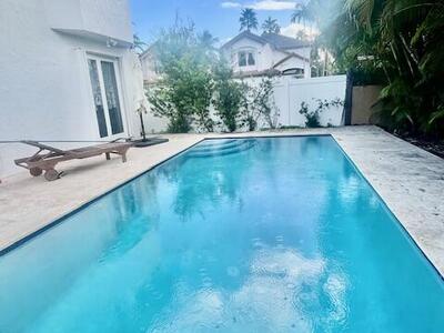 905 Natures Cove Road, Dania Beach, FL 33004