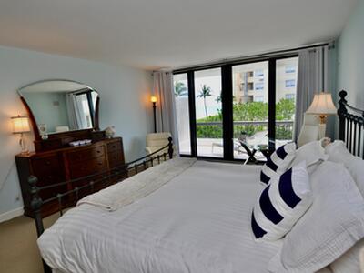 2660 S Ocean Boulevard, Palm Beach, FL 33480