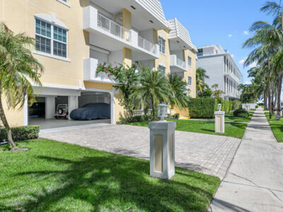 127 Peruvian Avenue, Palm Beach, FL 33480