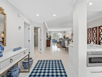 127 Peruvian Avenue, Palm Beach, FL 33480