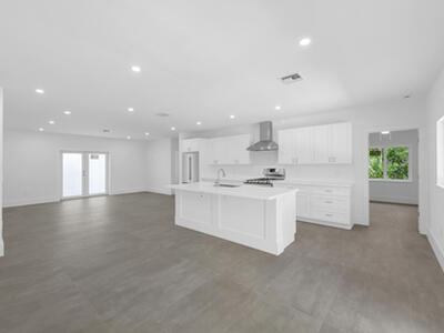 13350 61st Lane N, West Palm Beach, FL 33412