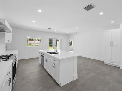 13350 61st Lane N, West Palm Beach, FL 33412