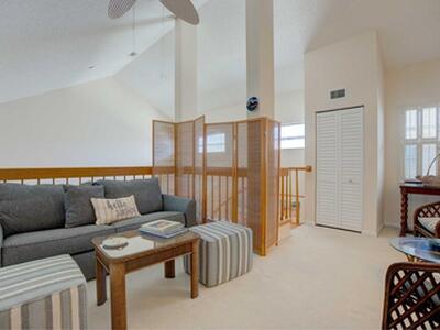 143 Bay Colony Drive N, Juno Beach, FL 33408