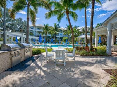 143 Bay Colony Drive N, Juno Beach, FL 33408