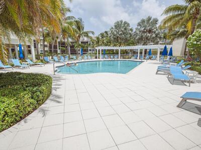 143 Bay Colony Drive N, Juno Beach, FL 33408