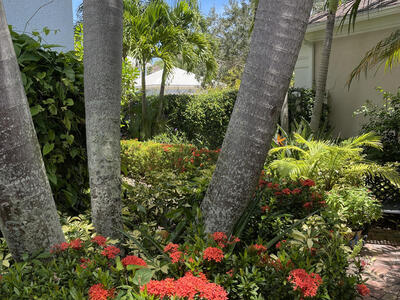 1833 Dakota Drive, Jupiter, FL 33458