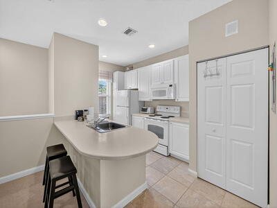 1833 Dakota Drive, Jupiter, FL 33458