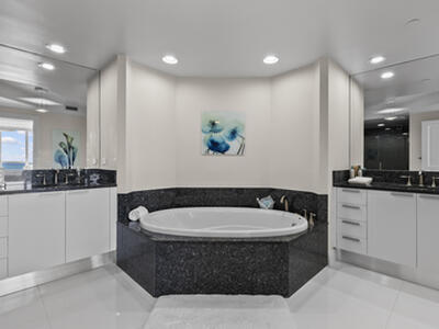 3800 N Ocean Drive, Singer Island, FL 33404