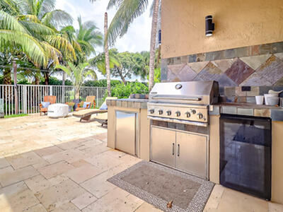 1289 Beacon Circle, Wellington, FL 33414