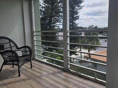 2731 Taft Street, Hollywood, FL 33020