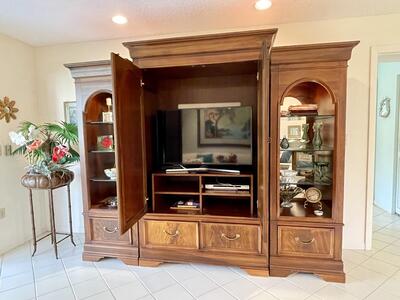 24 Stratford Drive, Boynton Beach, FL 33436