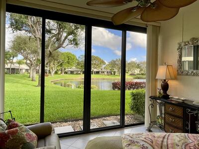 24 Stratford Drive, Boynton Beach, FL 33436