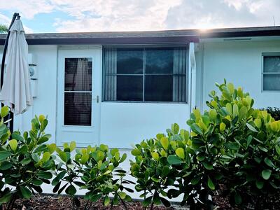 2930 Crosley Drive E, West Palm Beach, FL 33415