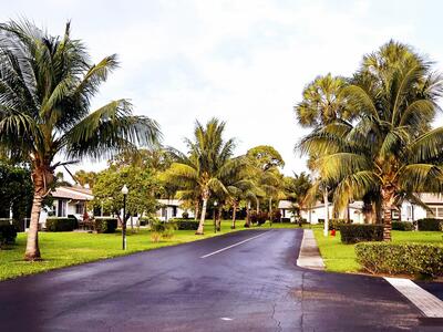 2930 Crosley Drive E, West Palm Beach, FL 33415