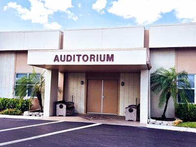 2930 Crosley Drive E, West Palm Beach, FL 33415