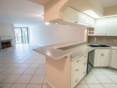 123 Bay Colony Drive N, Juno Beach, FL 33408