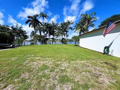 7315 Pine Tree Lane, Lake Clarke Shores, FL 33406