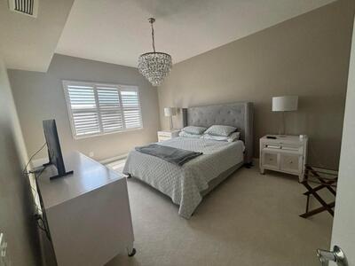 11 Harbour Isle Drive W, Fort Pierce, FL 34949