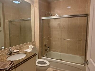 11 Harbour Isle Drive W, Fort Pierce, FL 34949