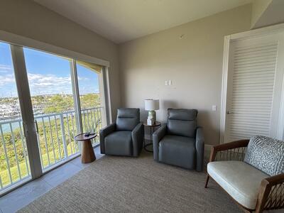 33 Harbour Isle Drive W, Fort Pierce, FL 34949