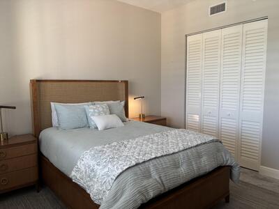 33 Harbour Isle Drive W, Fort Pierce, FL 34949