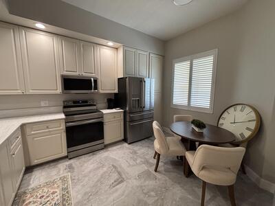 33 Harbour Isle Drive W, Fort Pierce, FL 34949