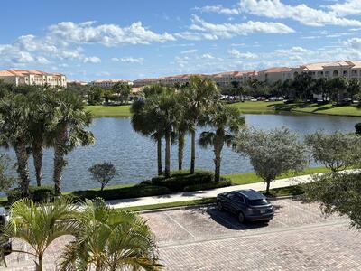 33 Harbour Isle Drive W, Fort Pierce, FL 34949