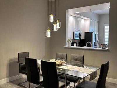 33 Harbour Isle Drive W, Fort Pierce, FL 34949