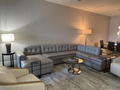 33 Harbour Isle Drive W, Fort Pierce, FL 34949