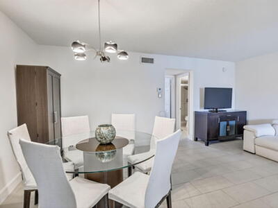 581 Blue Heron Drive, Hallandale Beach, FL 33009