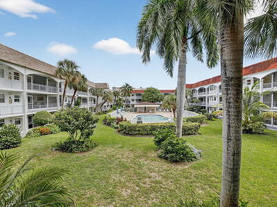 581 Blue Heron Drive, Hallandale Beach, FL 33009