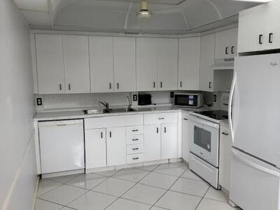 1043 Newcastle C, Boca Raton, FL 33434