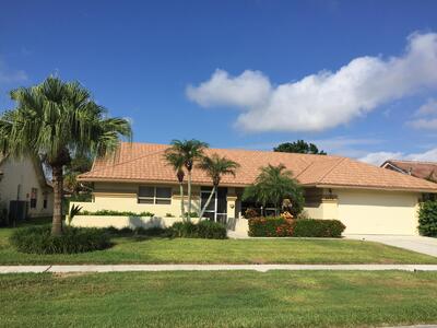 9775 Sun Pointe Drive, Boynton Beach, FL 33437