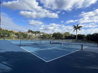 9775 Sun Pointe Drive, Boynton Beach, FL 33437