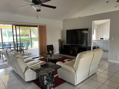 9775 Sun Pointe Drive, Boynton Beach, FL 33437