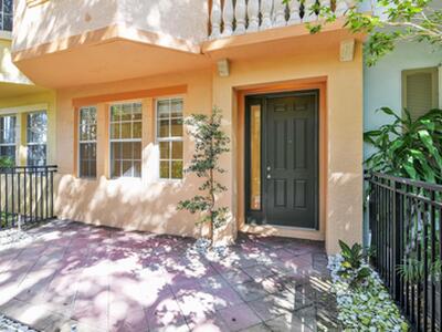 2441 San Pietro Circle, Palm Beach Gardens, FL 33410