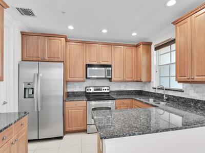 2441 San Pietro Circle, Palm Beach Gardens, FL 33410