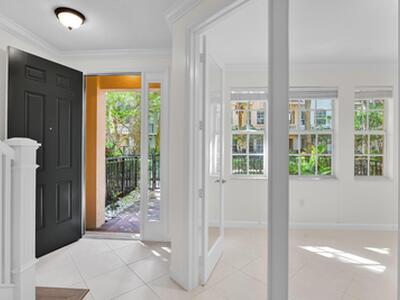 2441 San Pietro Circle, Palm Beach Gardens, FL 33410