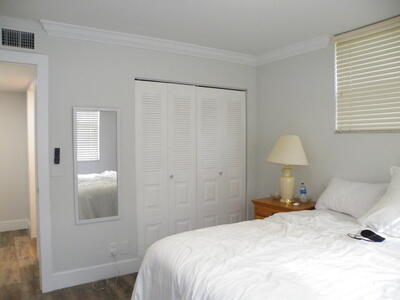 15 Willowbrook Lane, Delray Beach, FL 33446