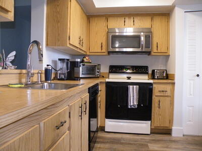 15 Willowbrook Lane, Delray Beach, FL 33446