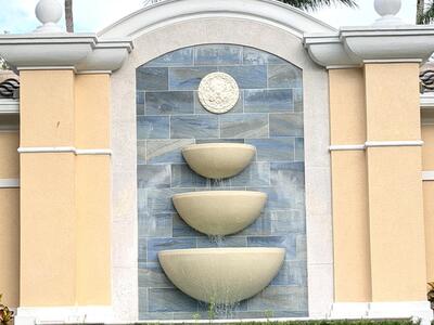 488 Capistrano Drive, Palm Beach Gardens, FL 33410